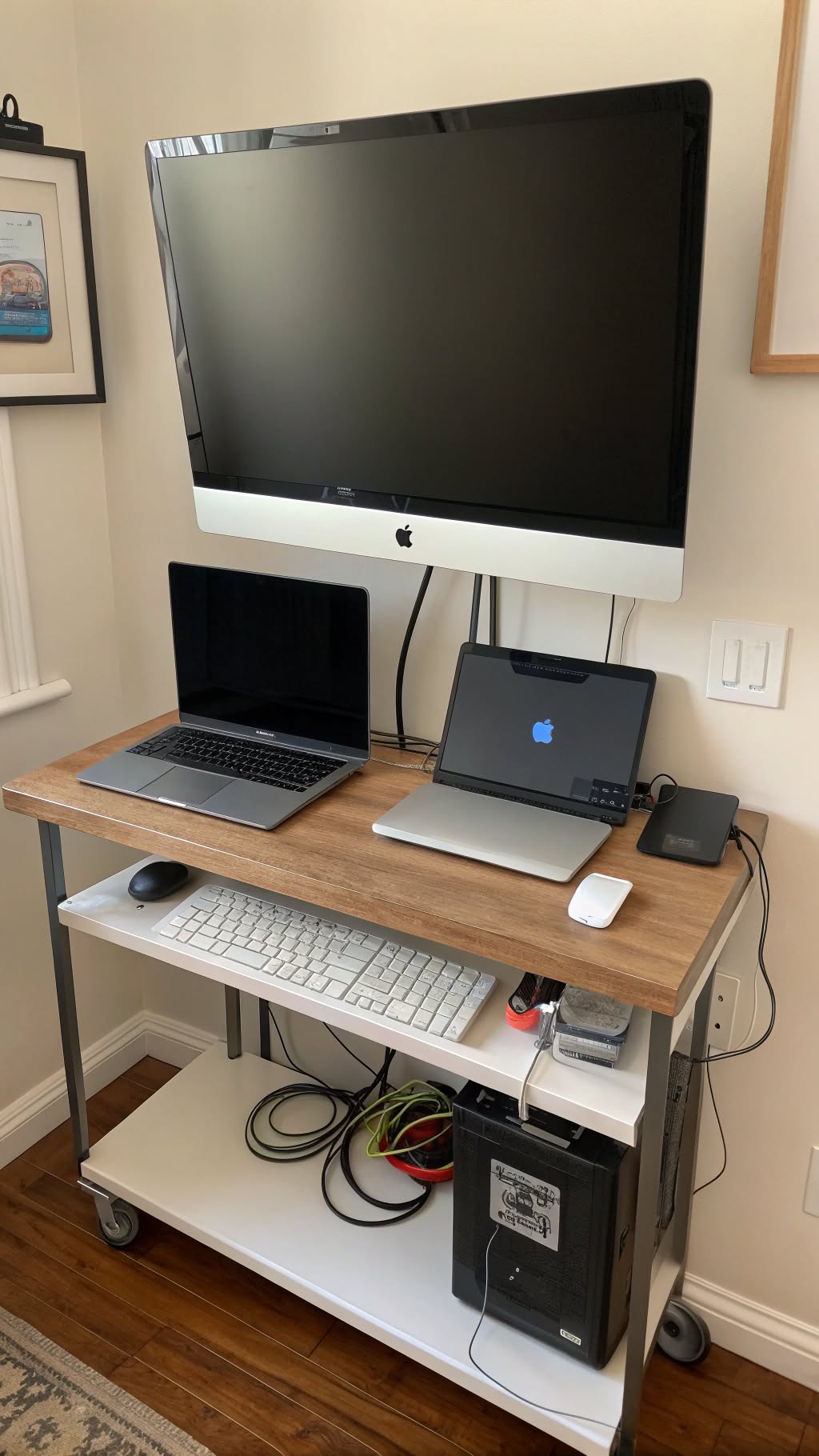 17. The Wall-Mounted Monitor Setup