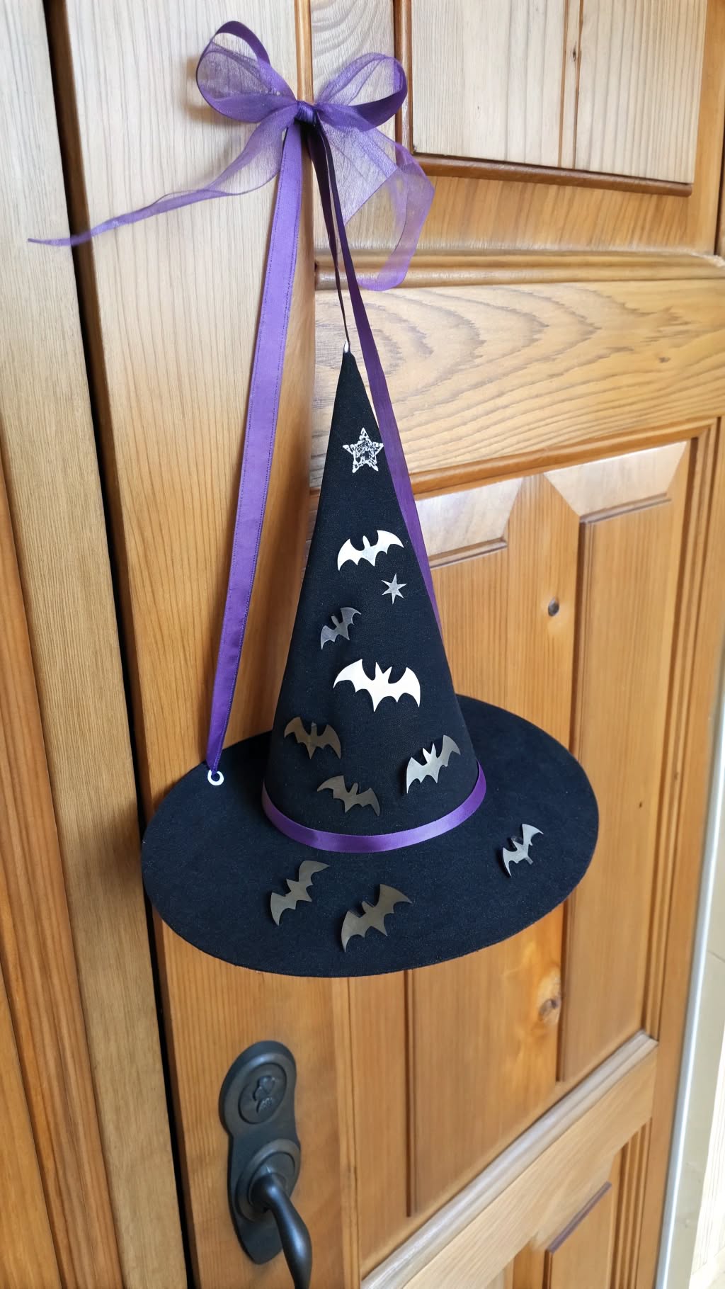11. Witch Hat Door Hanger with Bats